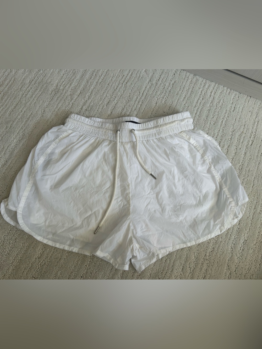 Sam Edelman White Lightweight Athletic Drawstring Shorts size Mediun